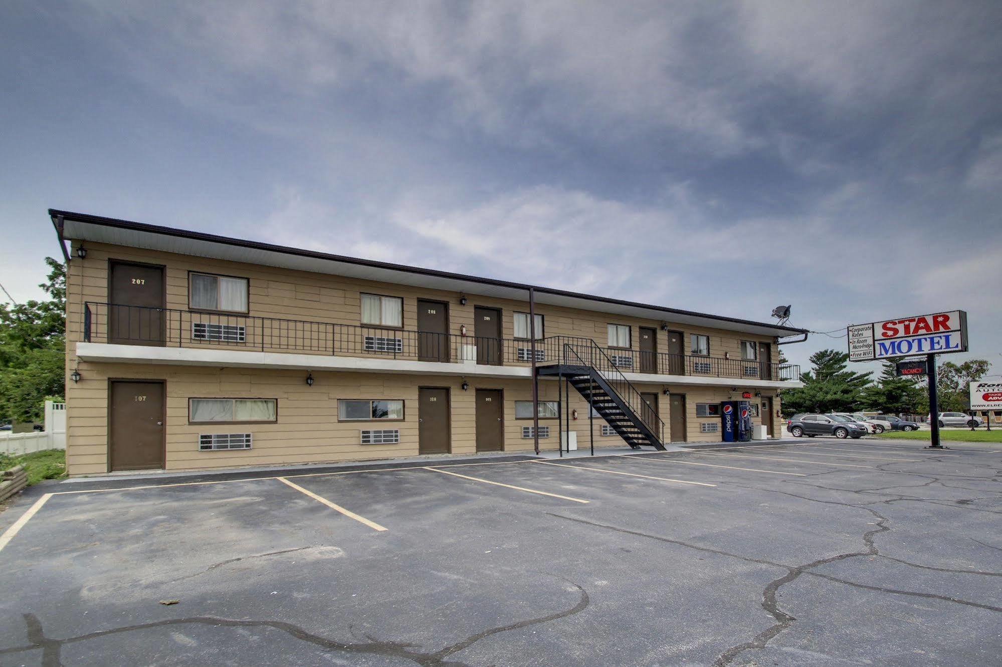 Star Motel Macomb Eksteriør bilde